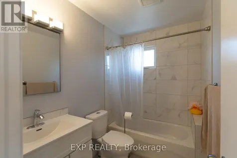 1534 Rosebella Avenue Ottawa ON K1T 1E8