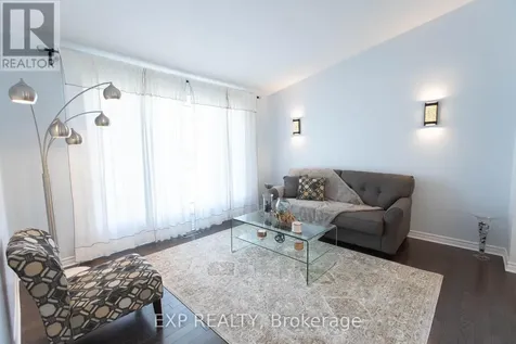 1534 Rosebella Avenue Ottawa ON K1T 1E8