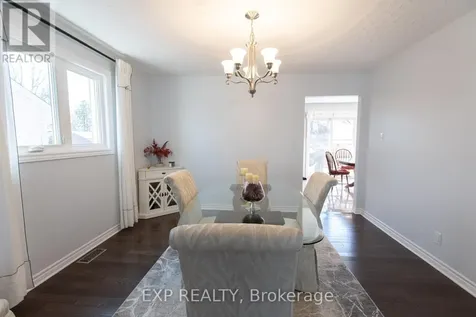 1534 Rosebella Avenue Ottawa ON K1T 1E8