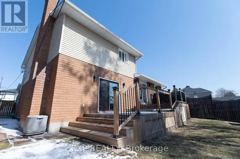 1534 Rosebella Avenue Ottawa ON K1T 1E8