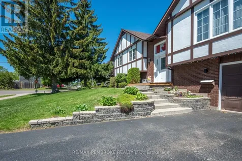 399 Chamberlain Street Pembroke ON K8A 8C3