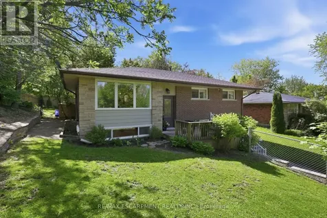 52 Grand Avenue Haldimand ON N3W 2J5