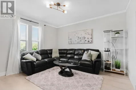35 Shade Street Cambridge ON N1R 4J6