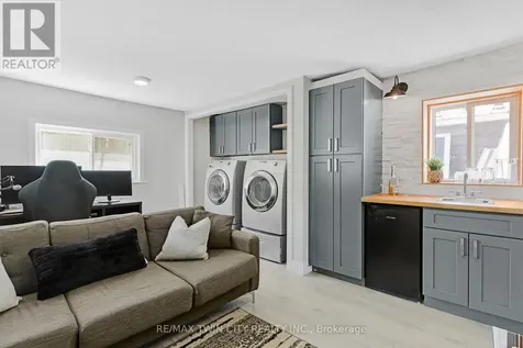 35 Shade Street Cambridge ON N1R 4J6