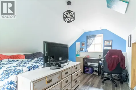 980 Riverdale Avenue Windsor ON N8S 4C3