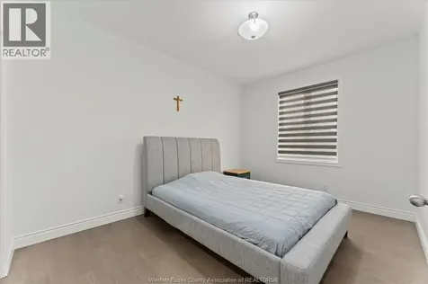 144 Meconi Court Lakeshore ON N9K 7E9