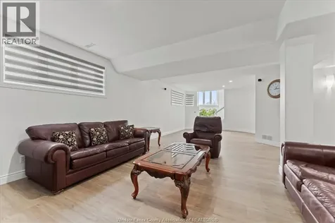 144 Meconi Court Lakeshore ON N9K 7E9