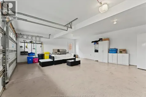 144 Meconi Court Lakeshore ON N9K 7E9