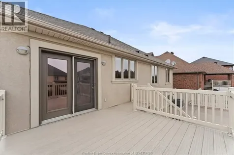 144 Meconi Court Lakeshore ON N9K 7E9