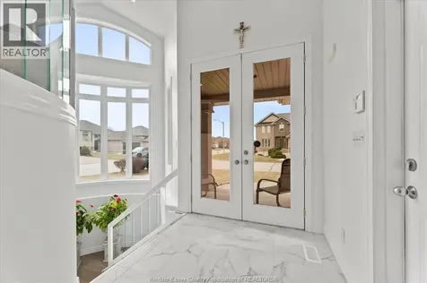 144 Meconi Court Lakeshore ON N9K 7E9