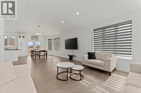 144 Meconi Court Lakeshore ON N9K 7E9