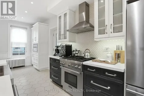 176 James Street St. Catharines (downtown) ON L2R 5C5
