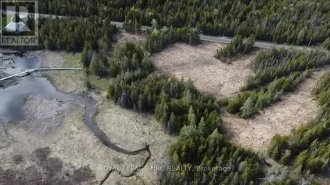 25 Simpson Lot 3 Avenue Northern Bruce Peninsula ON N0H 2R0