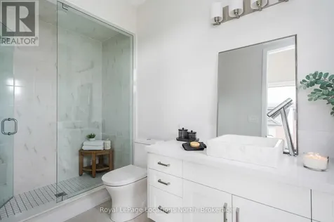 116 Stoneleigh Drive Blue Mountains ON L9Y 4X5