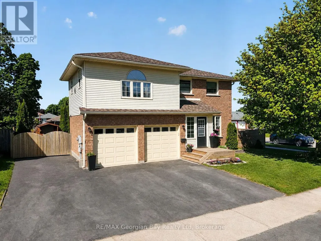 911 Watson Place Midland ON L4R 5B9