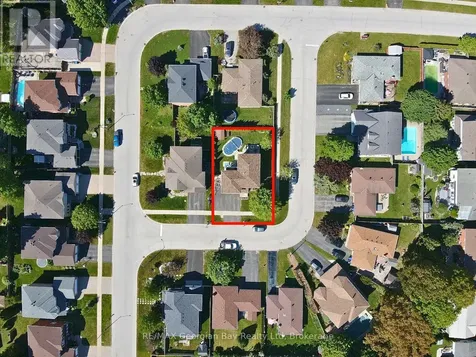 911 Watson Place Midland ON L4R 5B9