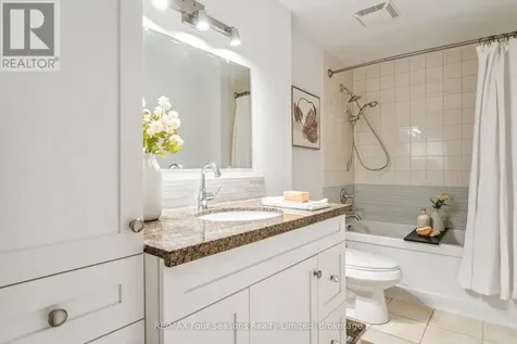 44 Trott Boulevard Collingwood ON L9Y 5B7