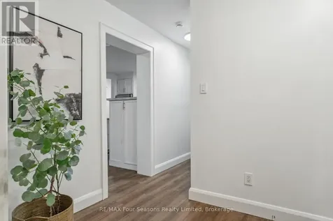 44 Trott Boulevard Collingwood ON L9Y 5B7