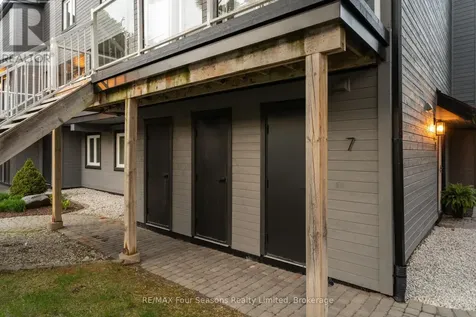 44 Trott Boulevard Collingwood ON L9Y 5B7