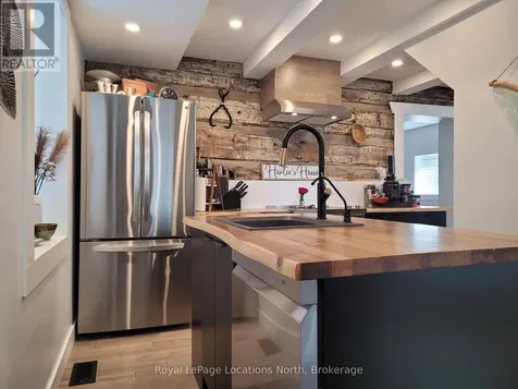 347 Balm Beach Road West Tiny ON L0L 2J0