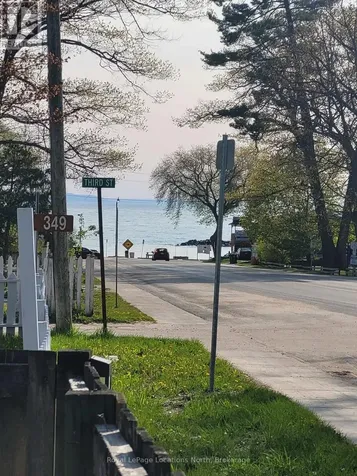 347 Balm Beach Road West Tiny ON L0L 2J0