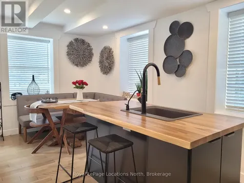 347 Balm Beach Road West Tiny ON L0L 2J0