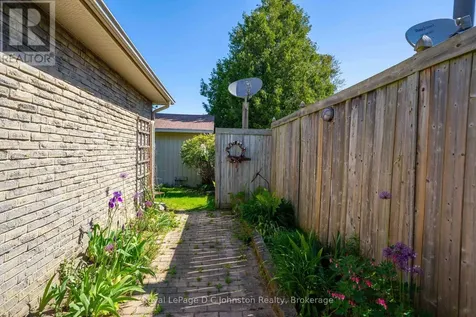 367 Crawford Street Saugeen Shores ON N0H 2C2