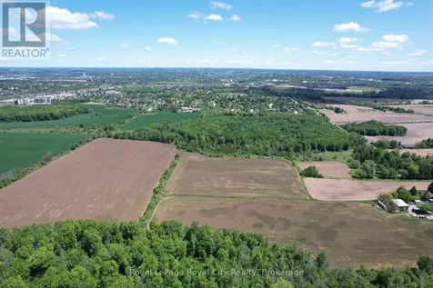 7096 Fife Road Guelph/eramosa ON N1H 6J4