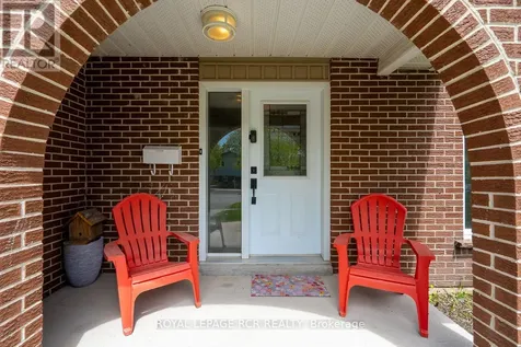 3 Brighton Place Orangeville ON L9W 3C4