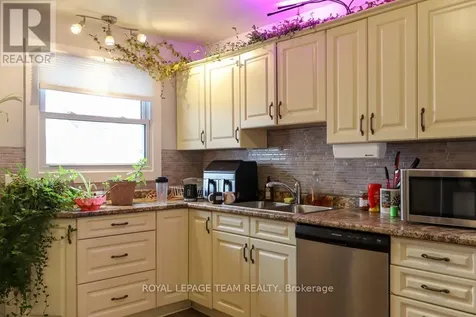 75 Winnifred Street North Smiths Falls ON K7A 2N8