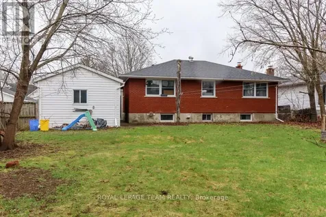 75 Winnifred Street North Smiths Falls ON K7A 2N8