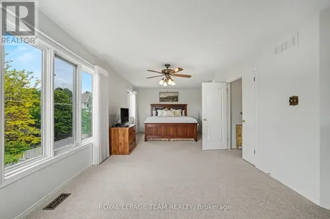 3222 Carriage Hill Place Ottawa ON K1T 3X5
