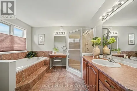 3222 Carriage Hill Place Ottawa ON K1T 3X5