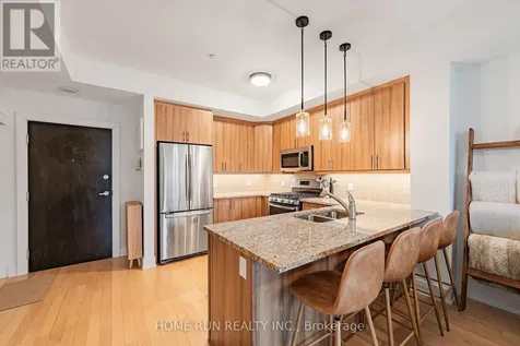 615 Longfields Drive Ottawa ON K2J 6J3