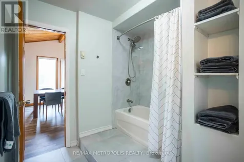 56 Georgian Manor Drive Collingwood ON L9Y 3Z1