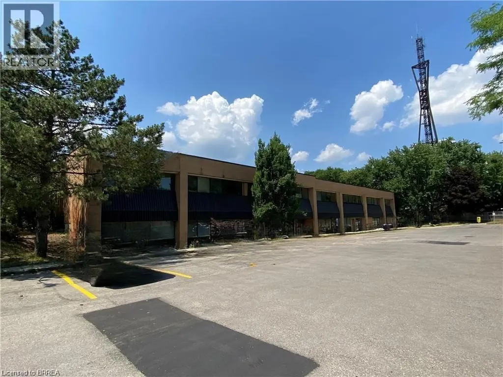 446 Grey Street Brantford ON N3S 7L6