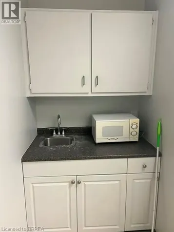 446 Grey Street Brantford ON N3S 7L6