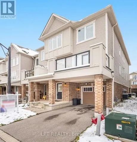 554 Goldenrod Lane Kitchener ON N2R 0L7