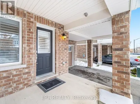 554 Goldenrod Lane Kitchener ON N2R 0L7