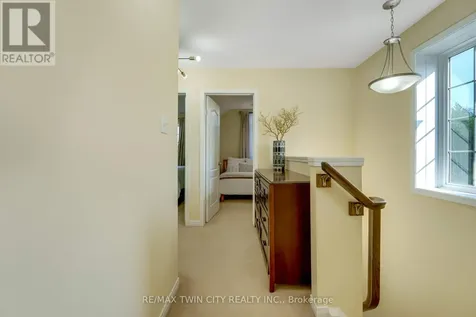538 Beaumont Crescent Kitchener ON N2A 0A9