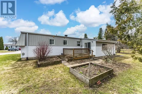 8 Carmans Cove Innisfil ON L9S 1R9