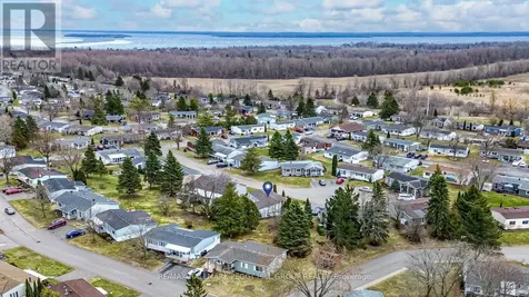 8 Carmans Cove Innisfil ON L9S 1R9