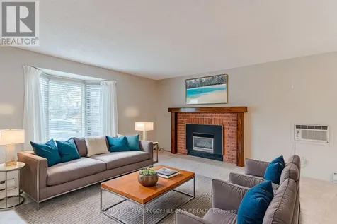 8 Carmans Cove Innisfil ON L9S 1R9