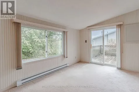 8 Carmans Cove Innisfil ON L9S 1R9