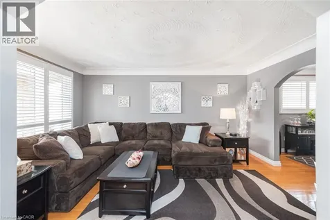 366 Berkindale Drive Hamilton ON L8E 3T8