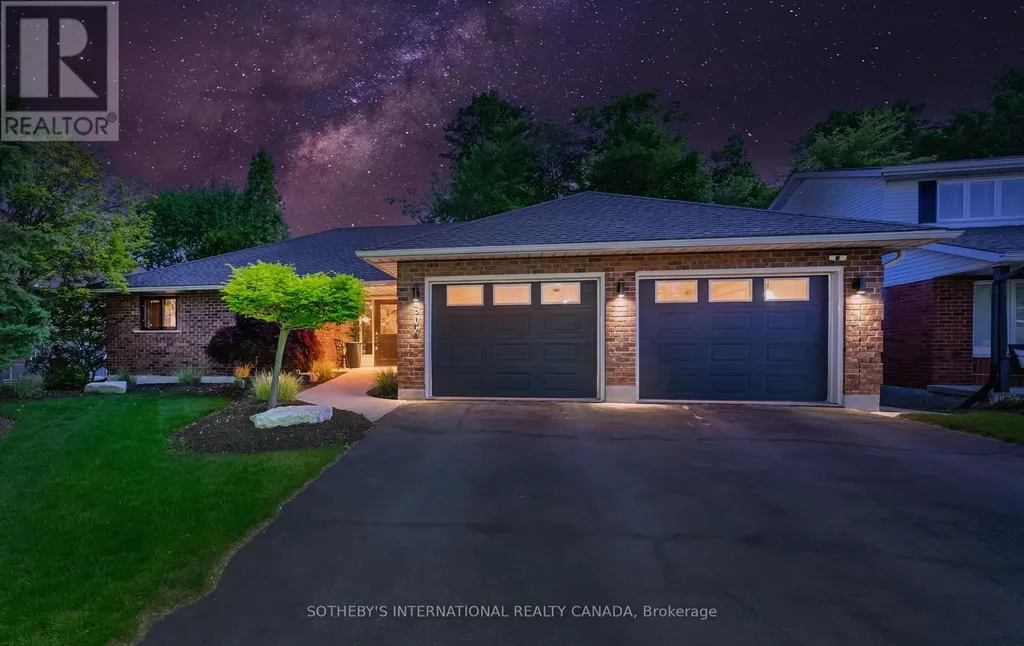 304 Auburn Drive Waterloo ON N2K 3K5
