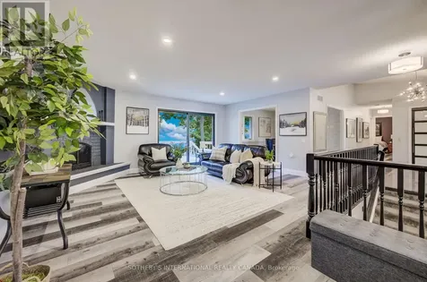 304 Auburn Drive Waterloo ON N2K 3K5