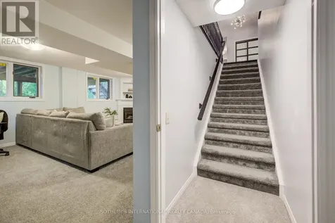304 Auburn Drive Waterloo ON N2K 3K5
