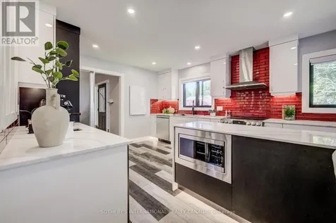 304 Auburn Drive Waterloo ON N2K 3K5