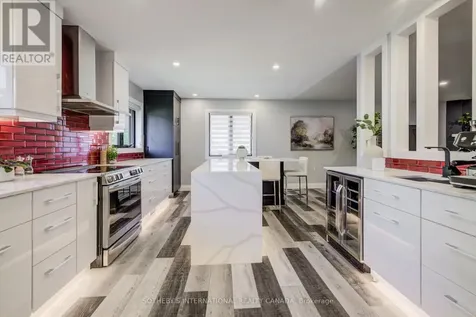 304 Auburn Drive Waterloo ON N2K 3K5
